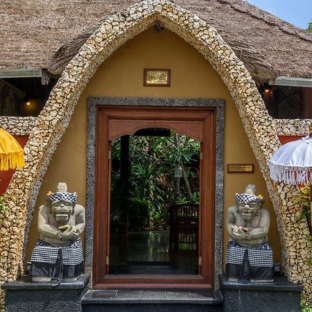 Hotel Puri Madawi Seminyak  Bagian luar foto