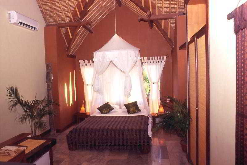 Hotel Puri Madawi Seminyak  Bagian luar foto