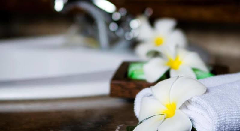 Hotel Puri Madawi Seminyak  Bagian luar foto